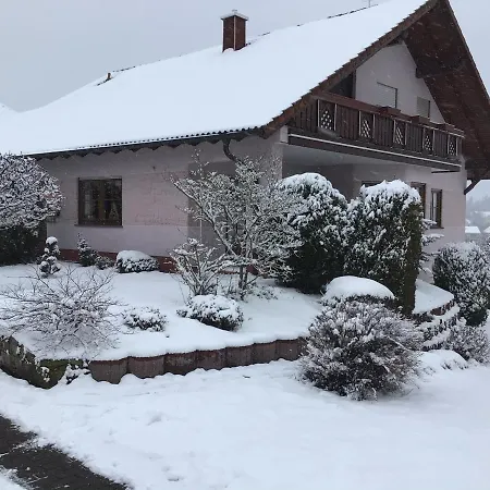 Zur Kartause 아파트